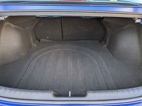 Used 2025 Hyundai Elantra SEL image 28