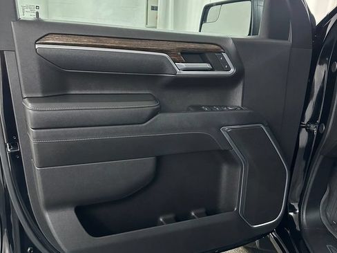 Used 2024 GMC Sierra 1500 Elevation AWD/4WD image 8