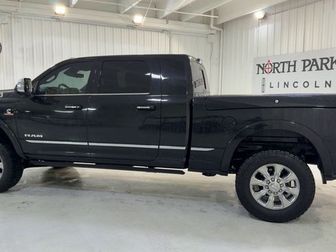 Used 2022 RAM 2500 Limited image 7