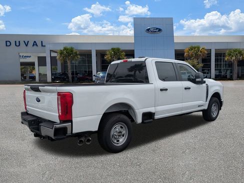 New 2025 Ford F250 XL w/ XL Chrome Package image 3