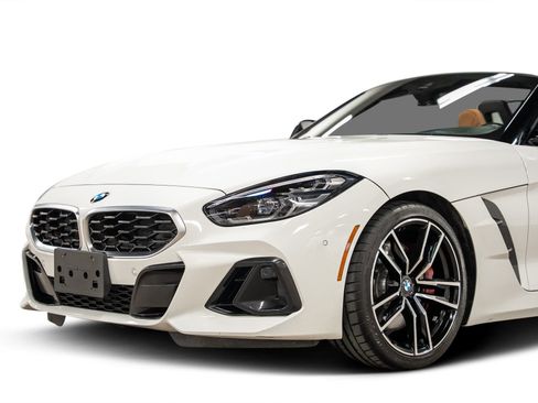 Used 2023 BMW Z4 sDrive30i w/ Premium Package image 14