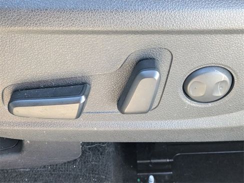 Used 2023 Hyundai Santa Fe SEL Premium image 15