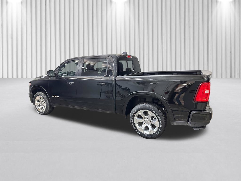 New 2026 RAM 1500 Big Horn AWD/4WD image 7