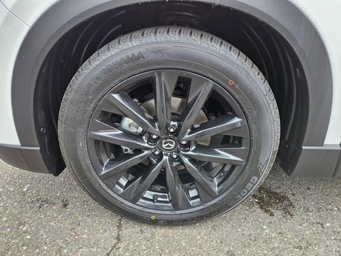 Used 2023 MAZDA CX-9 Touring Plus AWD/4WD image 8