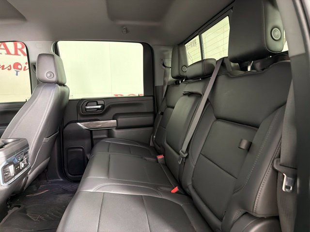 Used 2020 Chevrolet Silverado 2500 LTZ AWD/4WD image 30