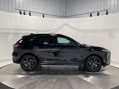 Used 2025 Buick Envision Sport Touring image 10