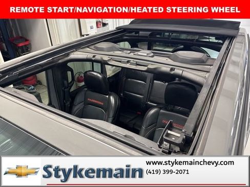 Used 2021 Jeep Wrangler Unlimited Rubicon w/ Uconnect 4C Nav & Sound Group AWD/4WD image 2