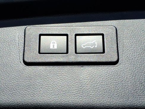 Certified 2025 Subaru Outback Onyx Edition w/ Popular Package #2 image 24