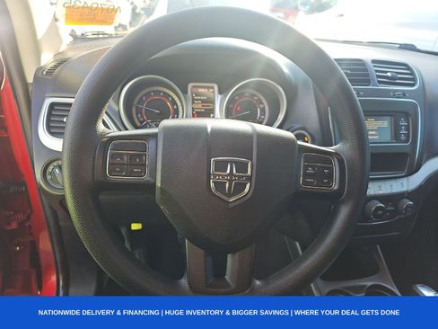 Used 2019 Dodge Journey SE image 8