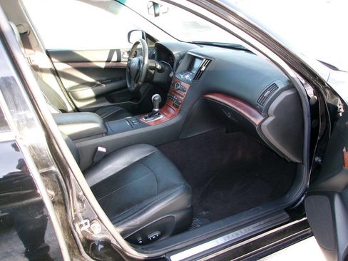 Used 2008 INFINITI G35 x Sedan w/ Premium Pkg image 8