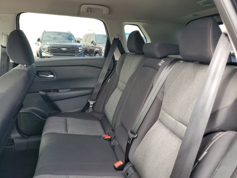 Certified 2024 Nissan Rogue SV FWD image 13