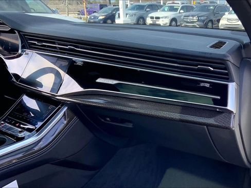 Used 2023 Audi SQ7 Premium Plus w/ Executive Package image 19