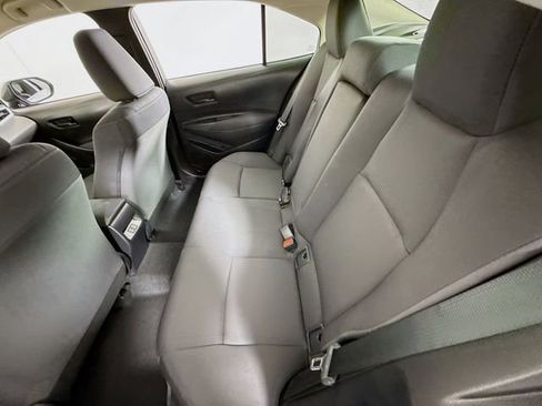 Certified 2025 Toyota Corolla LE FWD image 9