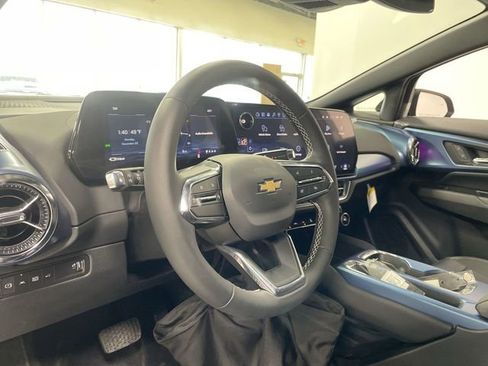 New 2026 Chevrolet Equinox EV LT FWD image 14