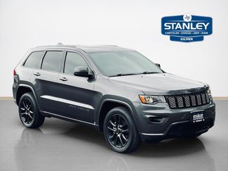 Used 2019 Jeep Grand Cherokee Altitude AWD/4WD video 1
