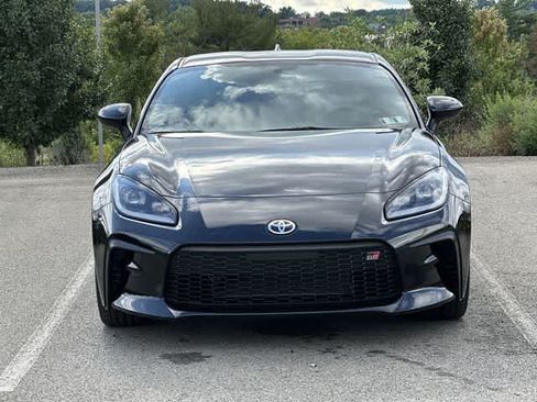 Used 2026 Toyota GR86 Premium w/ ALL Weather Mat Package (TMS) RWD image 29