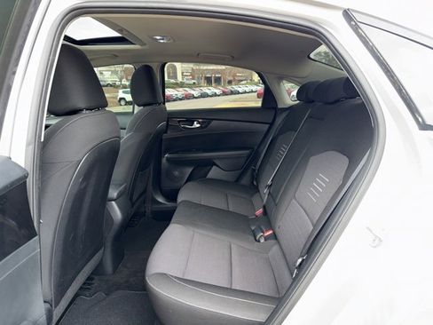 Used 2019 Kia Forte S w/ S Premium Package image 27