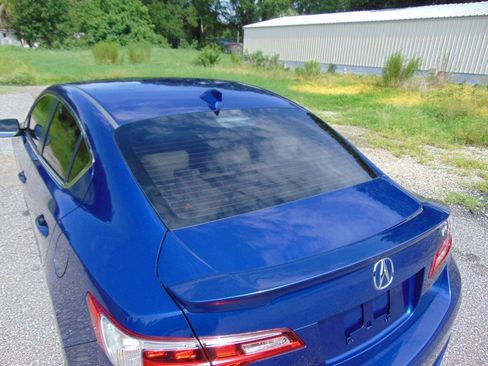 Used 2017 Acura ILX FWD image 9