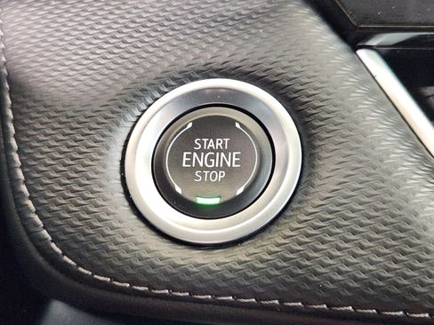 Certified 2025 Chevrolet Equinox LT w/ Convenience Package II AWD/4WD image 21