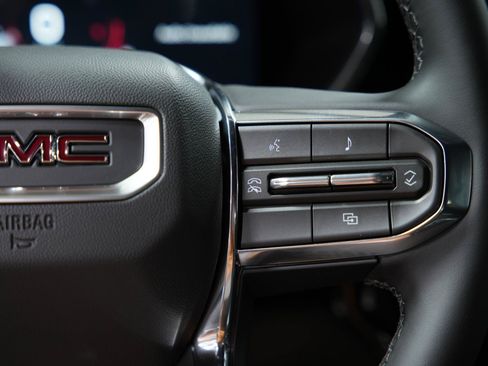 New 2026 GMC Canyon Elevation RWD image 40