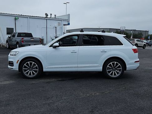 Used 2018 Audi Q7 3.0T Premium Plus w/ Premium Plus Package AWD/4WD image 14