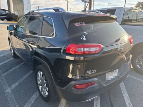 Used 2014 Jeep Cherokee Limited w/ Technology Group image 3