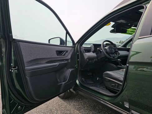 Used 2026 Subaru Outback Limited AWD/4WD image 28