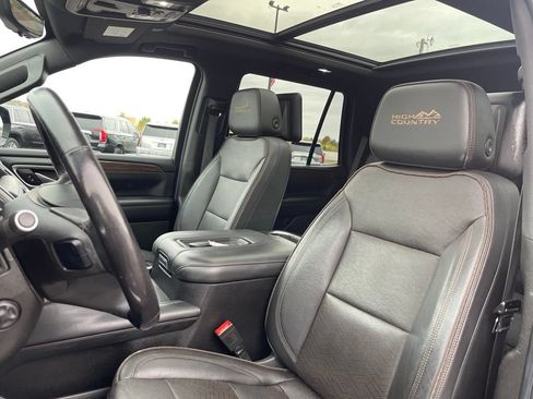 Used 2021 Chevrolet Tahoe High Country w/ Premium Package AWD/4WD image 25