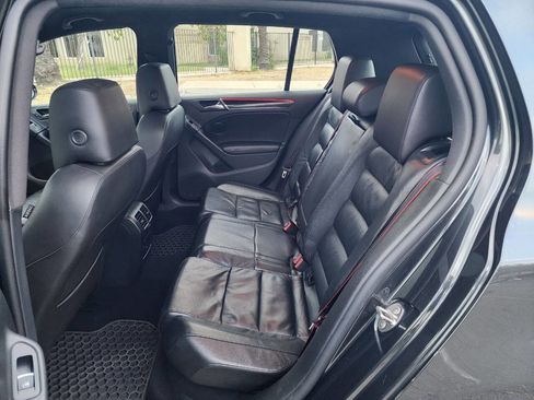 Used 2013 Volkswagen GTI Driver's Edition FWD image 19