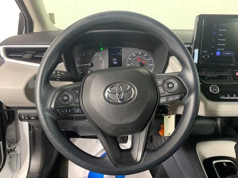 Used 2023 Toyota Corolla LE FWD image 22