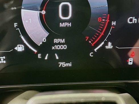 Used 2026 GMC Yukon Denali w/ Denali Reserve Package AWD/4WD image 16