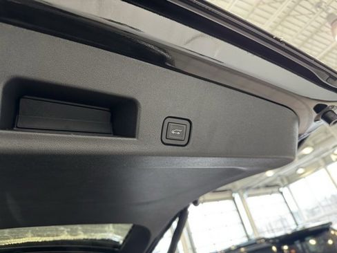 New 2026 Chevrolet Traverse Z71 w/ Enhanced Driving Package image 38