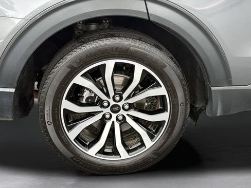 Used 2022 Ford Explorer ST AWD/4WD image 24