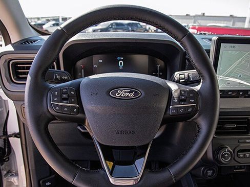 New 2026 Ford Maverick Lariat w/ Black Appearance Package image 8