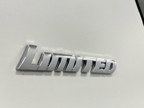 Used 2023 Toyota 4Runner Limited image 8