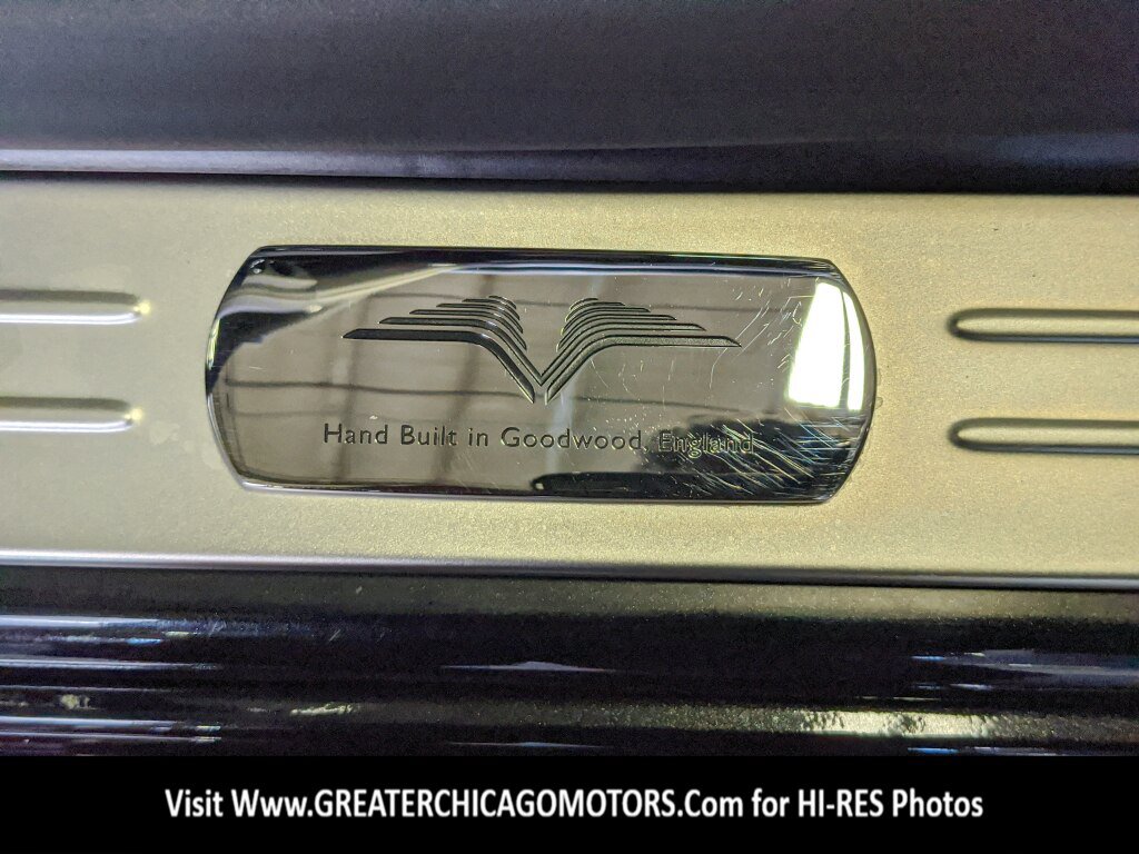 Used 2014 Rolls-Royce Ghost RWD image 40