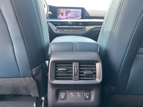 Used 2025 Nissan Murano Platinum w/ Cargo Package AWD/4WD image 33