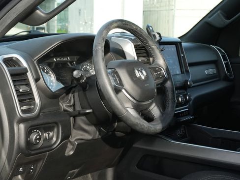 Used 2019 RAM 1500 Big Horn image 16