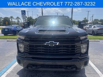 Used 2025 Chevrolet Silverado 2500 Custom w/ Custom Convenience Package