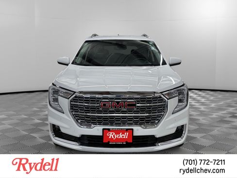 Used 2022 GMC Terrain Denali AWD/4WD image 8