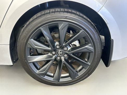 Used 2024 Toyota Corolla SE AWD/4WD image 11