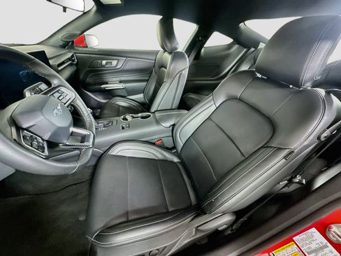 Used 2026 Ford Mustang Premium RWD image 13