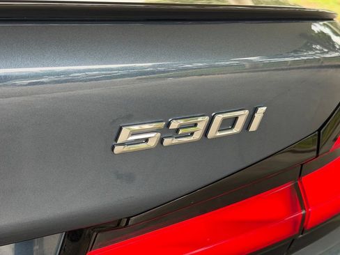Used 2023 BMW 530i w/ M Sport Package RWD image 19