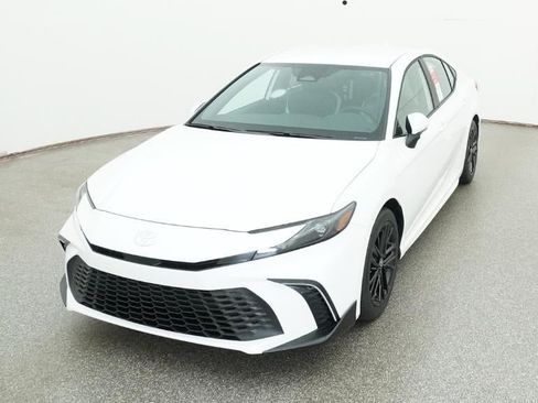 New 2026 Toyota Camry SE FWD image 16