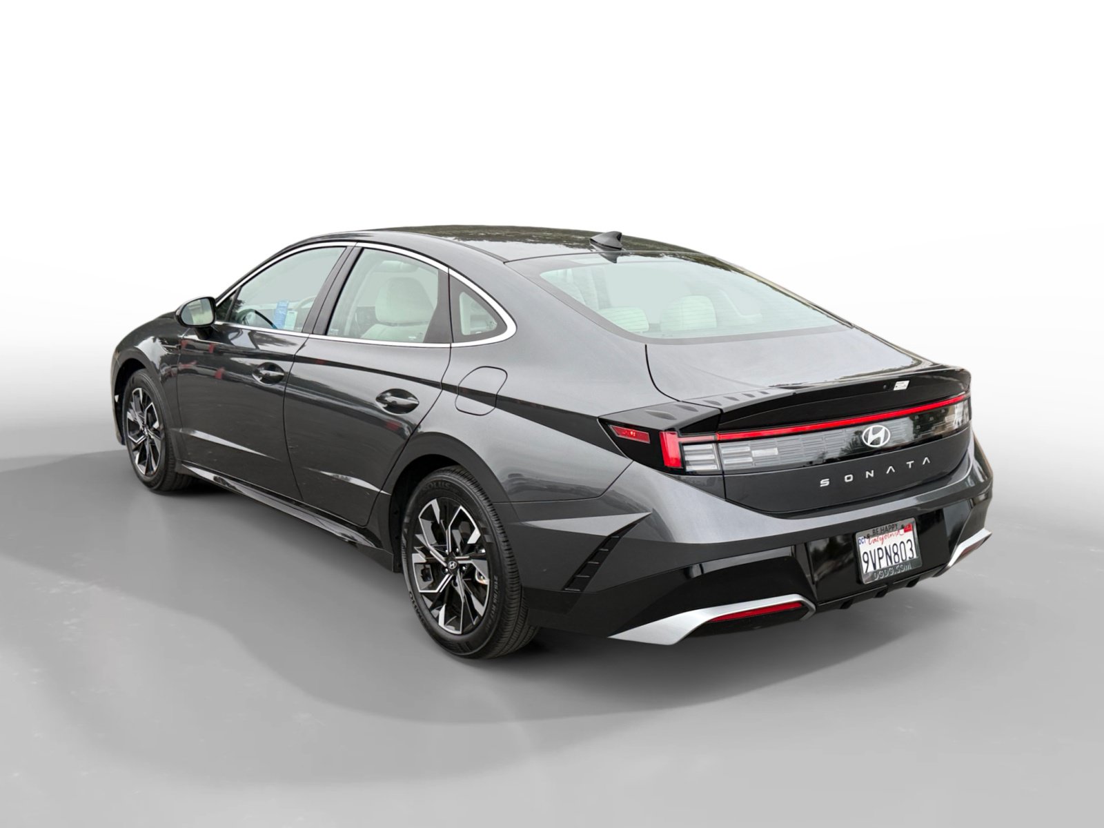 Certified 2025 Hyundai Sonata SEL FWD image 3