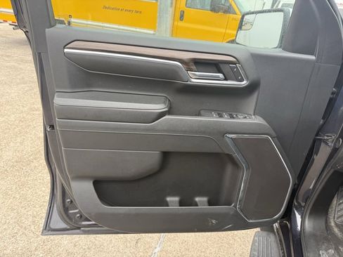 Used 2024 Chevrolet Silverado 1500 LT w/ Protection Package image 9