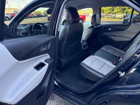 Used 2021 Chevrolet Equinox Premier FWD image 24