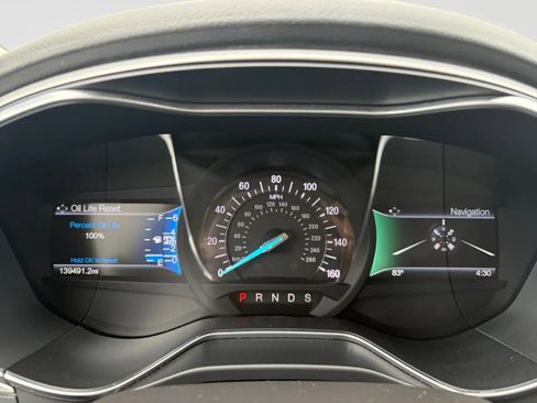Used 2016 Ford Fusion SE AWD/4WD image 29
