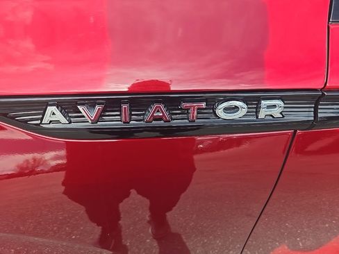 Used 2025 Lincoln Aviator Reserve w/ Equipment Group 201A image 43