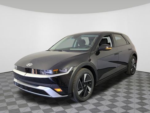 New 2026 Hyundai Ioniq 5 SE image 40